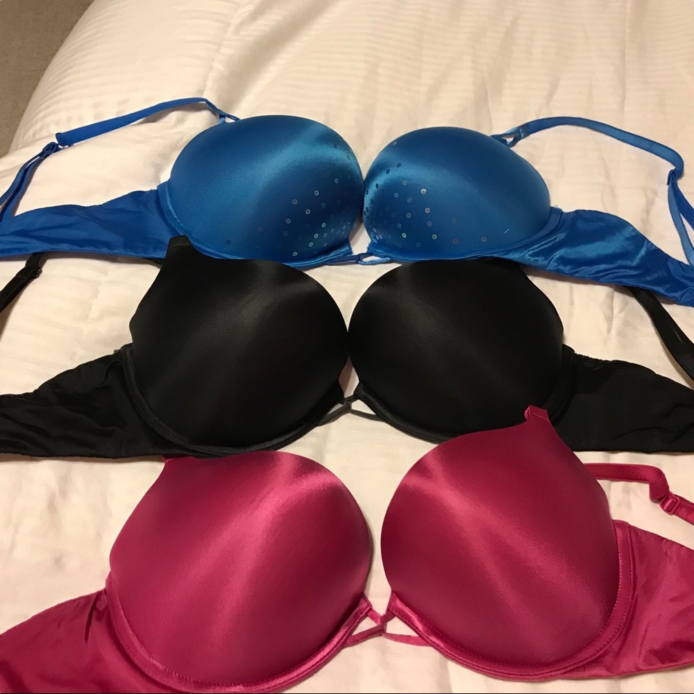 Victoria’s Secret 36C padded Miraculous bras